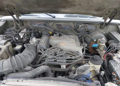 2000 Ford Explorer Limited из США, поврежденный, VIN 1FMZU85P9YUB30553